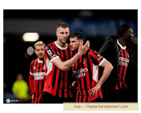 圣地亚哥·希门尼斯在中北美金杯赛决赛中上演绝杀帮助墨西哥战胜巴拿马夺冠