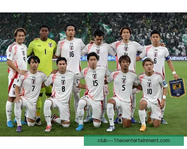日本队在世预赛中以2-0战胜沙特 阿尔法足球实力再度证明