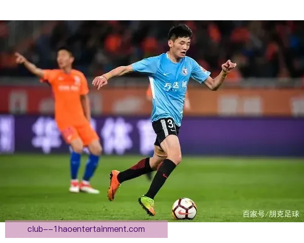 龙东中超风光无限后追随贝帅远走他乡为何离开背后藏有深意
